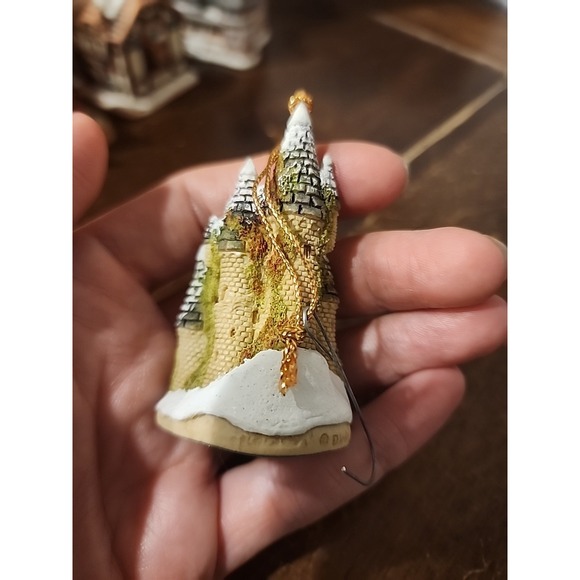 Lot David Winter Cottages Christmas Ornaments Tudor Fairytale Freds Castle - Picture 4 of 13